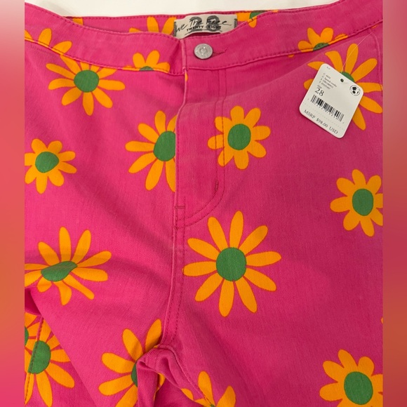 FREE PEOPLE Youthquake Printed Crop Flare Jeans in Lipstick Combo - Picture 4 of 7